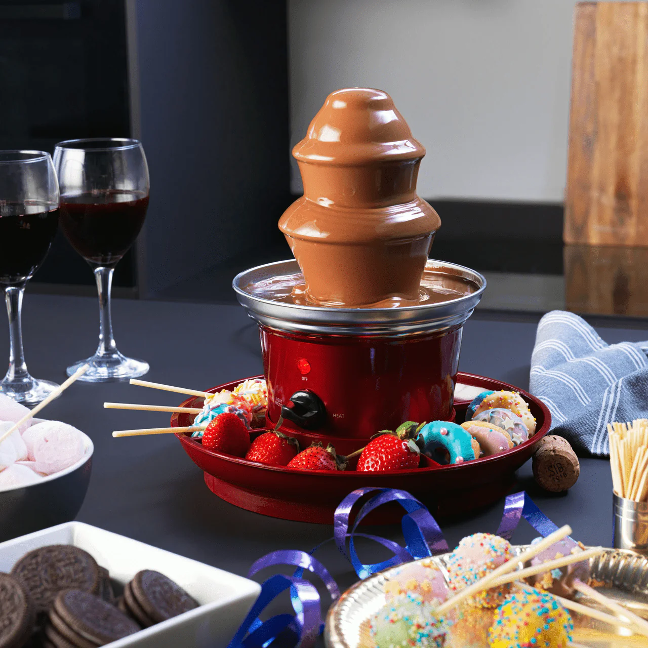 Giles & Posner Chocolate Fountain with Fruit Tray - Image 3