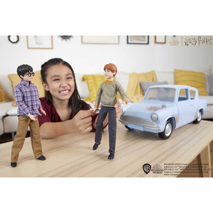 Harry Potter Flying Car & Two Dolls - Image 2
