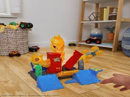 Hot Wheels - Monster Trucks Power Smashers 5 Alarm's Tower Smash Out - Image 3