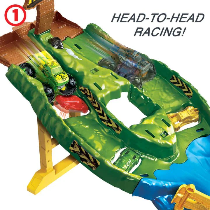 Hot Wheels Monster Trucks Wreckin' Raceway - Image 3