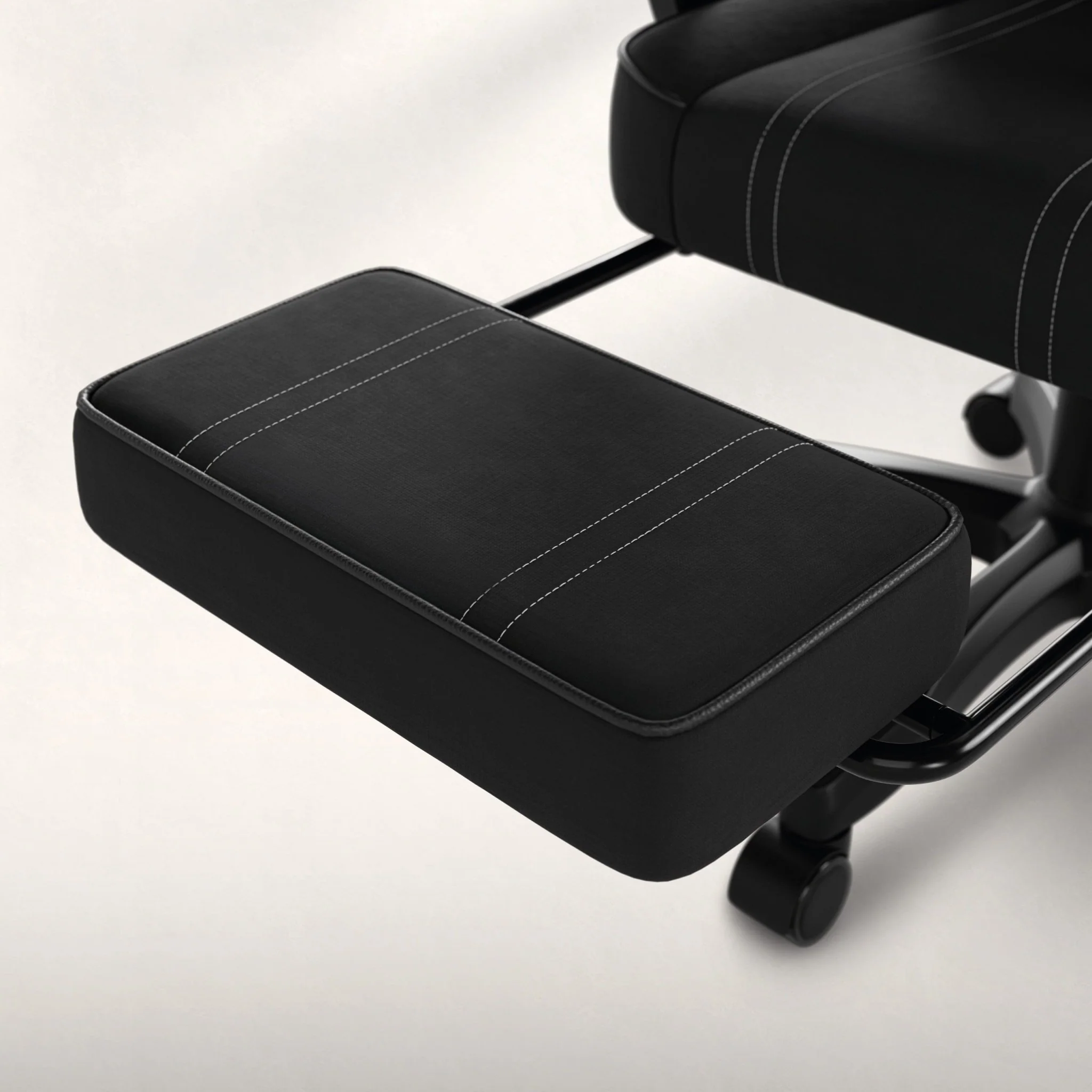 Huzaro Force 3.7 Carbon Black Gaming Chair - Image 8