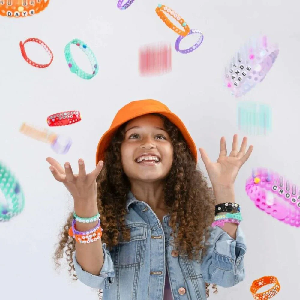 Jelly Bands Bubble Gum Scented Peel Away Bracelets - Image 4