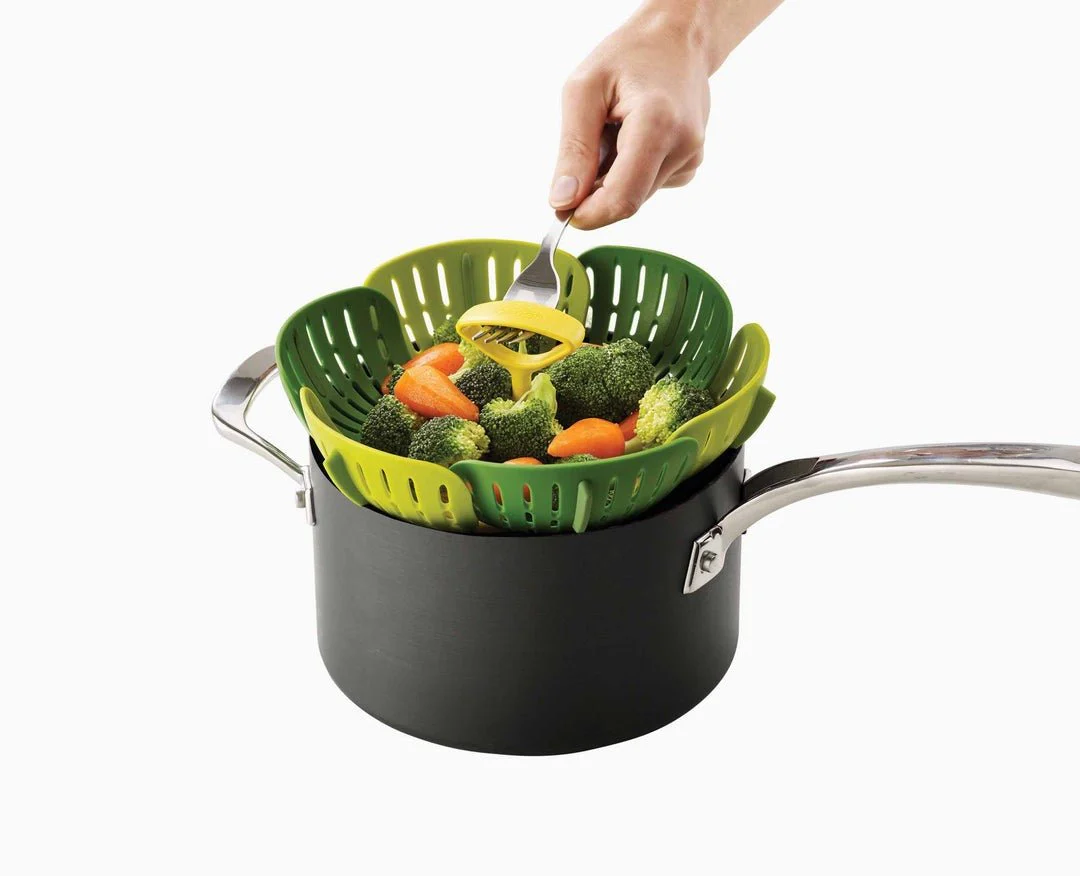 Joseph Joseph Bloom™ Green Folding Steamer Basket - Image 2