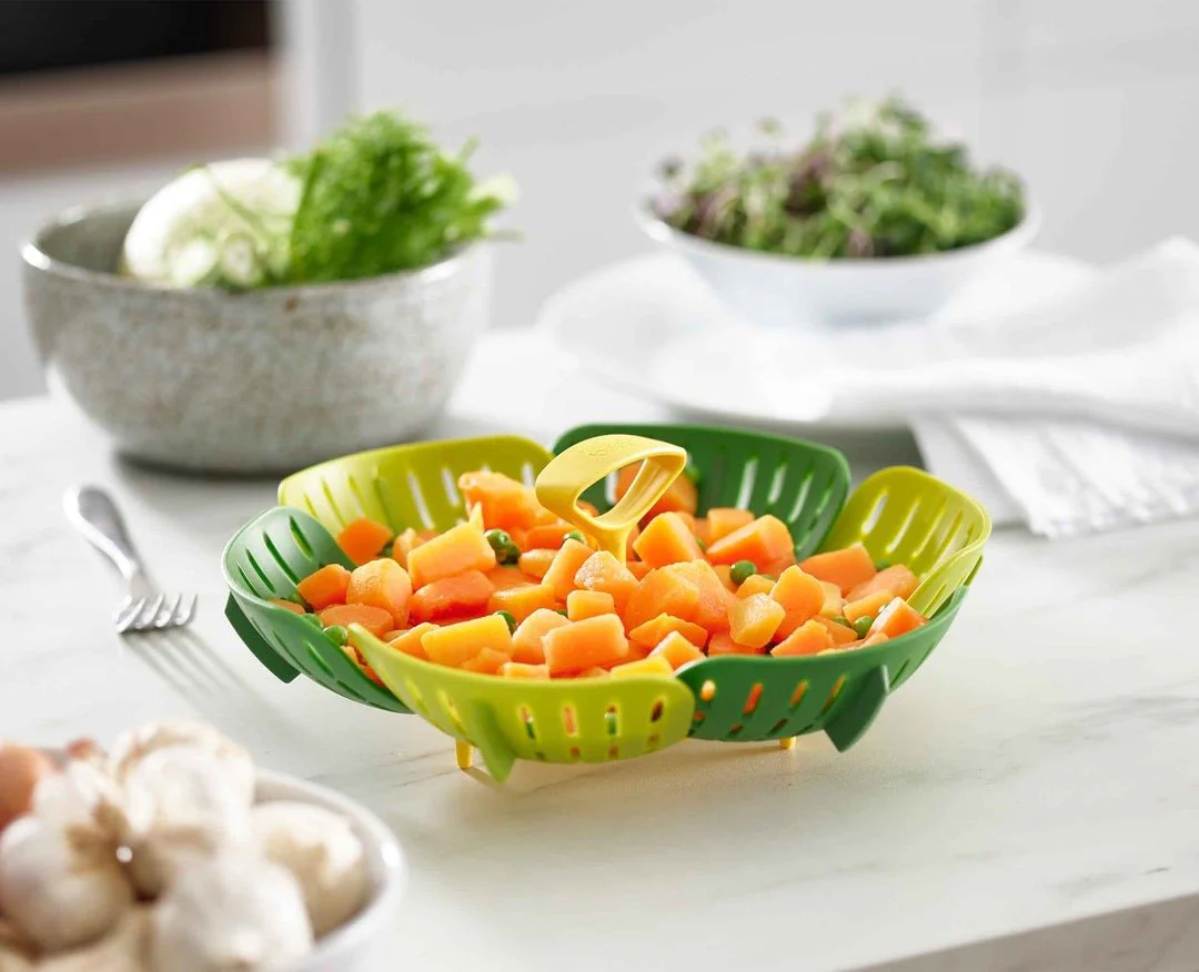Joseph Joseph Bloom™ Green Folding Steamer Basket - Image 4