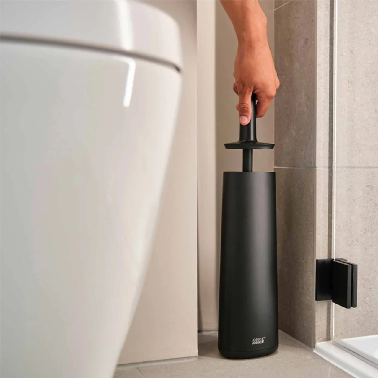 Joseph Joseph Flex™ 360 Matt Black Toilet Brush - Image 4