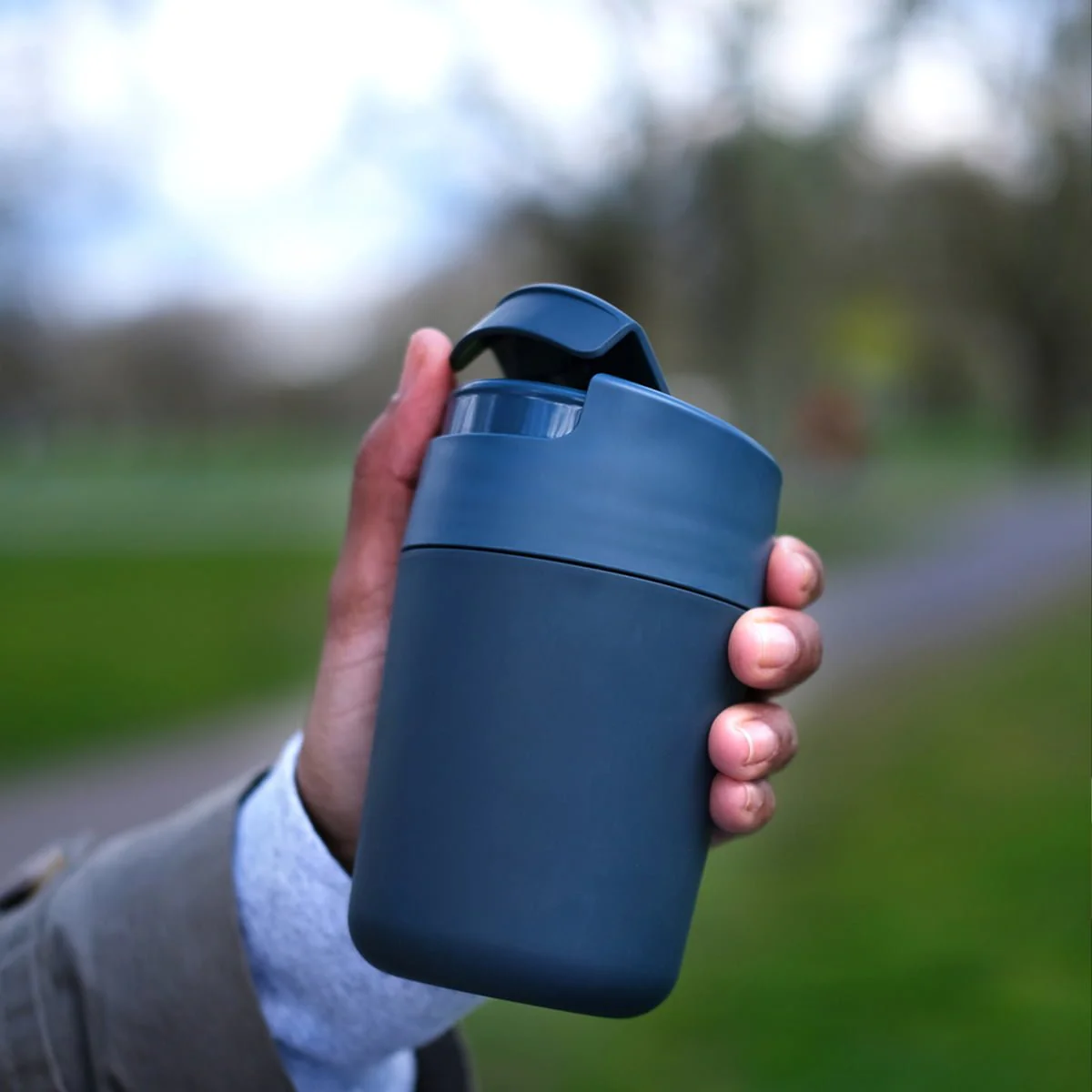 Joseph Joseph Sipp™ Travel Mug with Hygienic Lid 340ml - Image 2