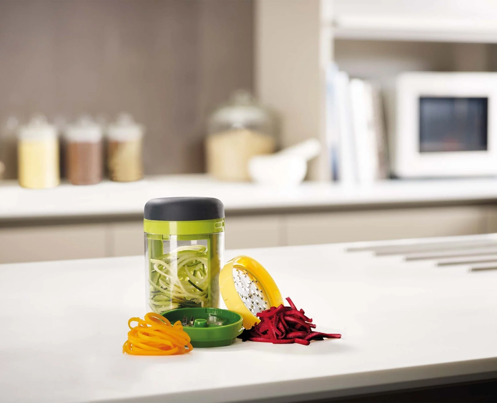 Joseph Joseph Spiro™ Green Hand-held Spiralizer - Image 6