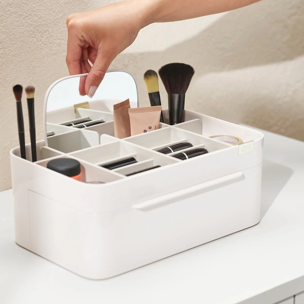 Joseph Joseph Viva Large Cosmetic Organiser with Removable Mirror - Image 2