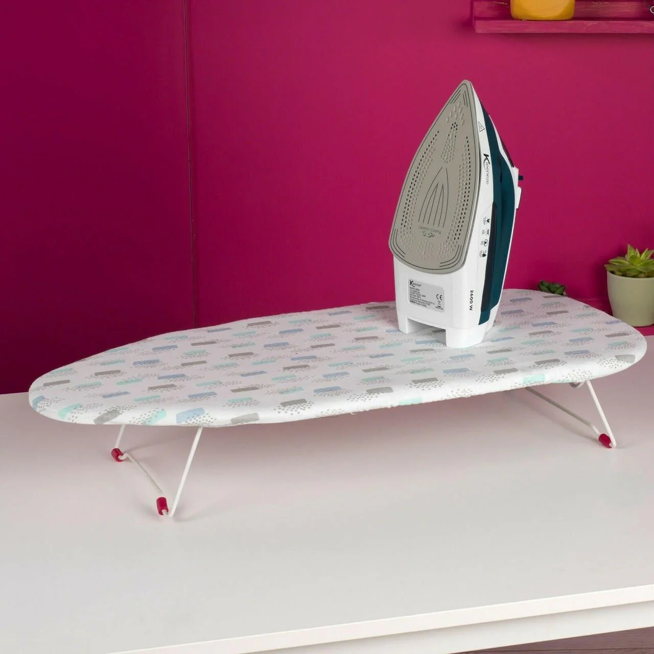 Kleeneze Table Top Ironing Board With Cotton Cover - Image 3