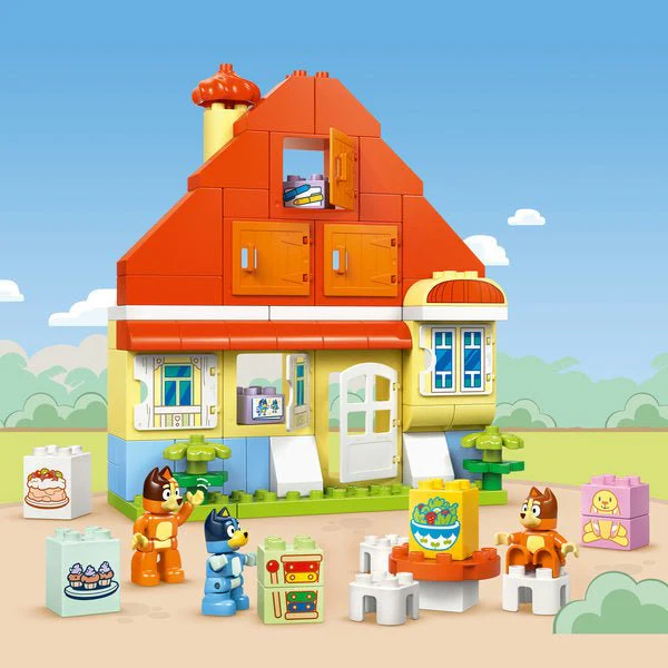 Lego 10459 Bluey's Family House with Memory Game - Image 2