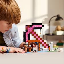 Lego 21277 Minecraft The Pickaxe Mine - Image 2