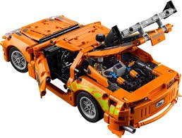 Lego 42204 Technic Fast and Furious Toyota Supra MK4 - Image 3