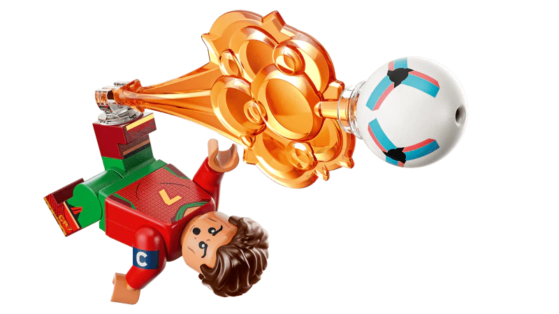 Lego 43012 Cristiano Ronaldo – Football Highlights - Image 3