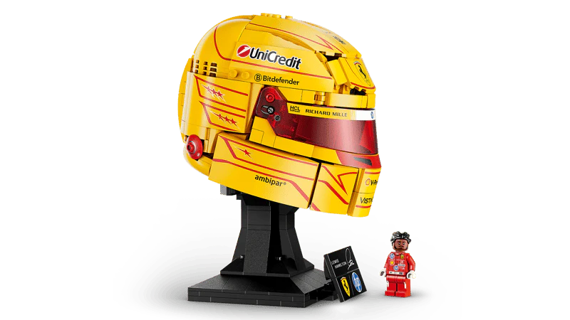 Lego 43022 Scuderia Ferrari HP Lewis Hamilton Helmet - Image 5