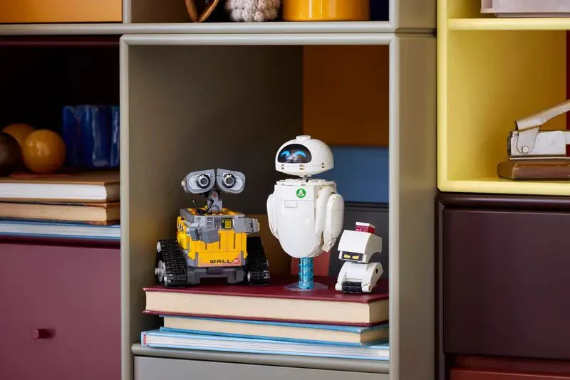 Lego 43279 WALL-E and EVE - Image 3