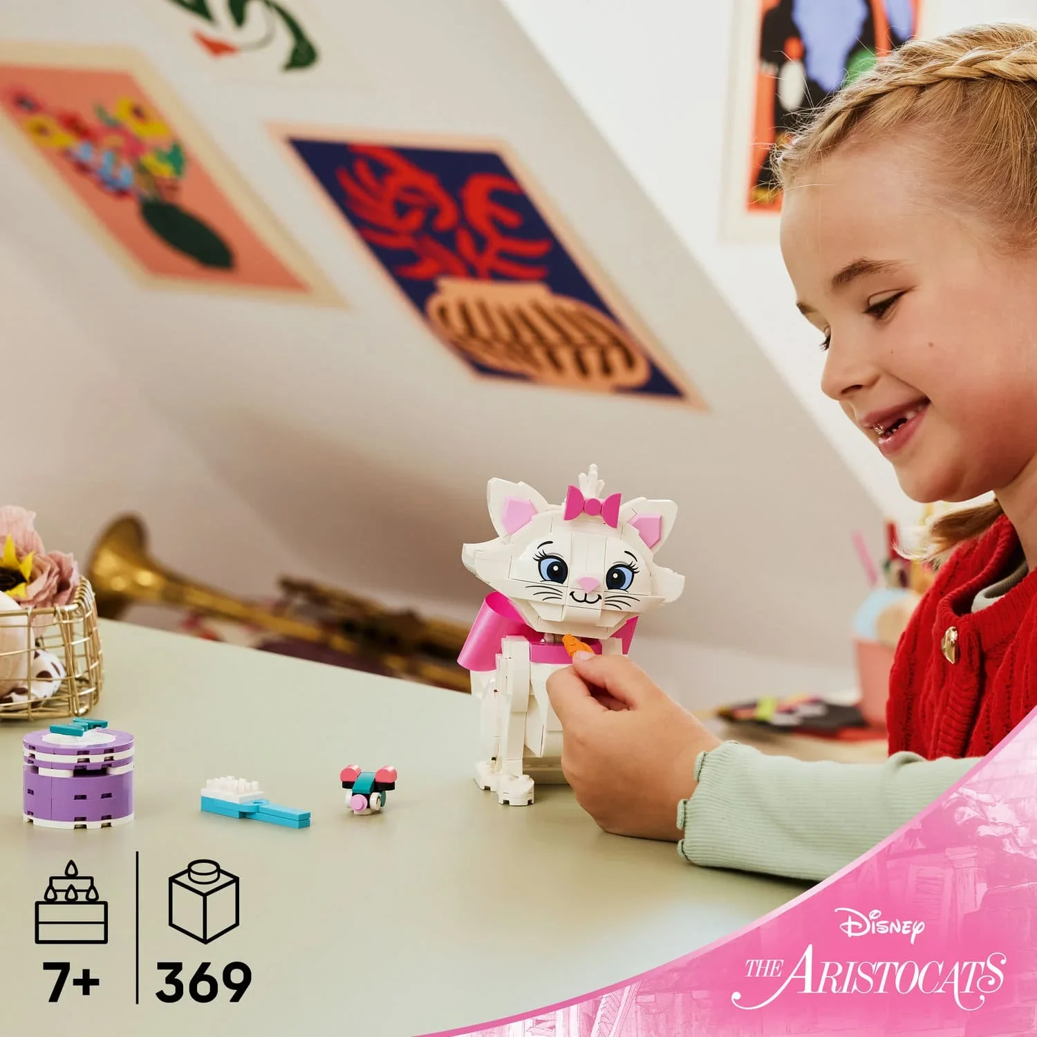 Lego 43286 The Aristocats Adorable Marie - Image 2
