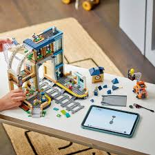 Lego 60469 City Central Train Station - Image 2