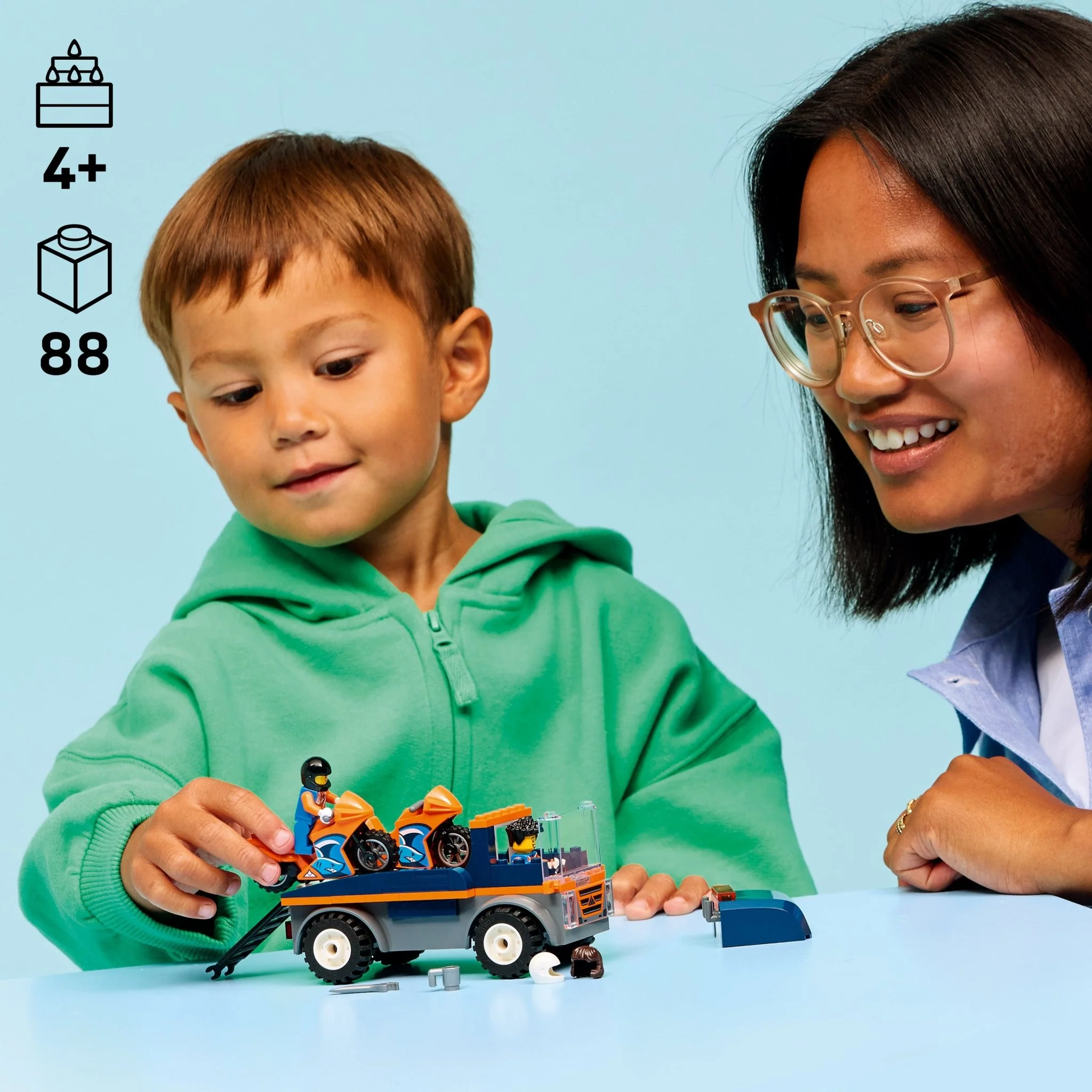 Lego 60491 Motorcycle Transporter - Image 2
