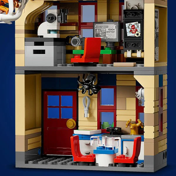 Lego 76317 Peter Parker’s Apartment - Image 3