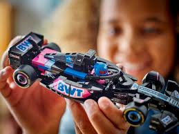 Lego 77248 BWT Alpine F1 Team A524 Race Car - Image 2