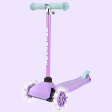 Lilac - Teeny 3 Wheel Scooter - Image 2