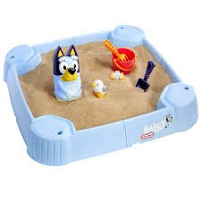 Little Tikes Bluey Beach Day Sandbox - Image 6
