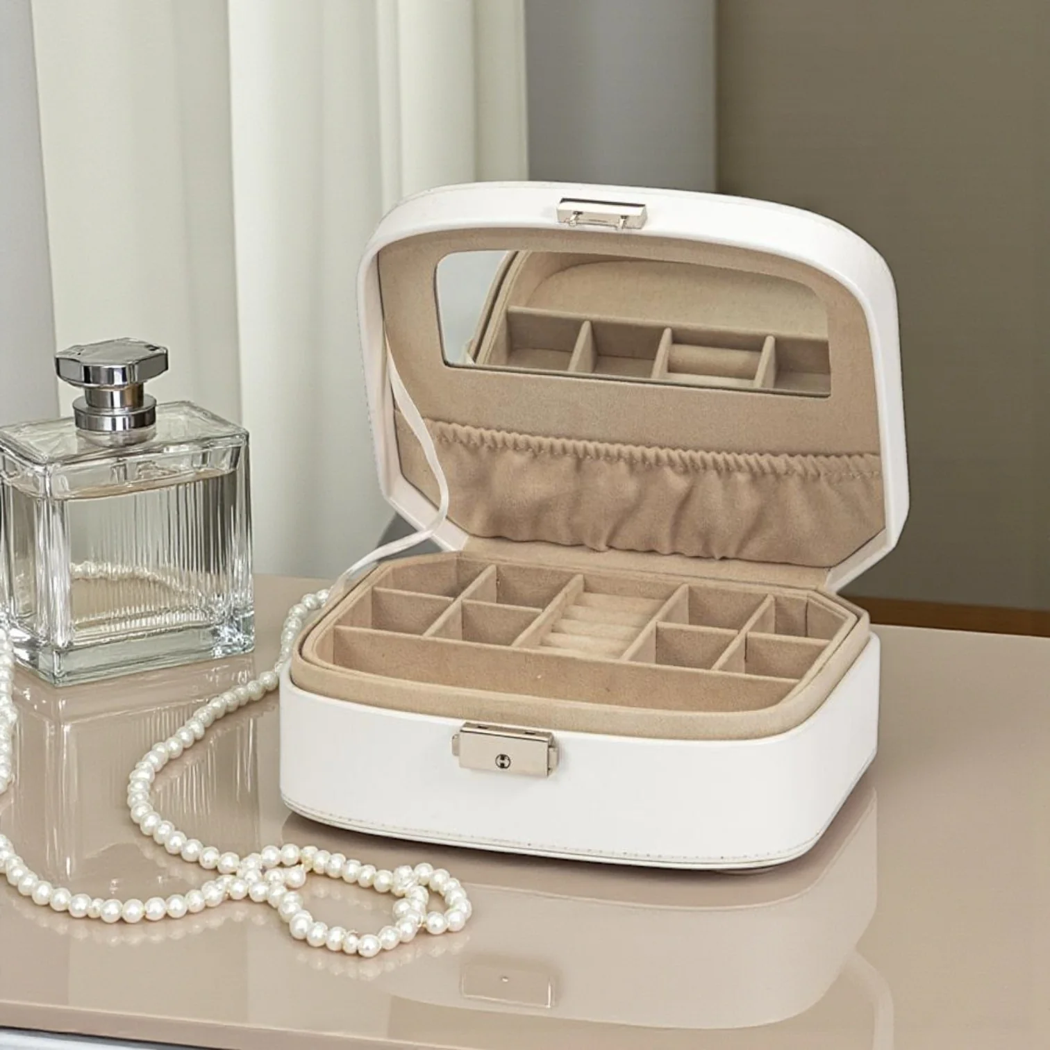 Maisie Metallic Sheen Jewellery Box – Ivory - Image 2