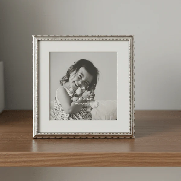 Metal Photo Frame 4x4in - Image 2