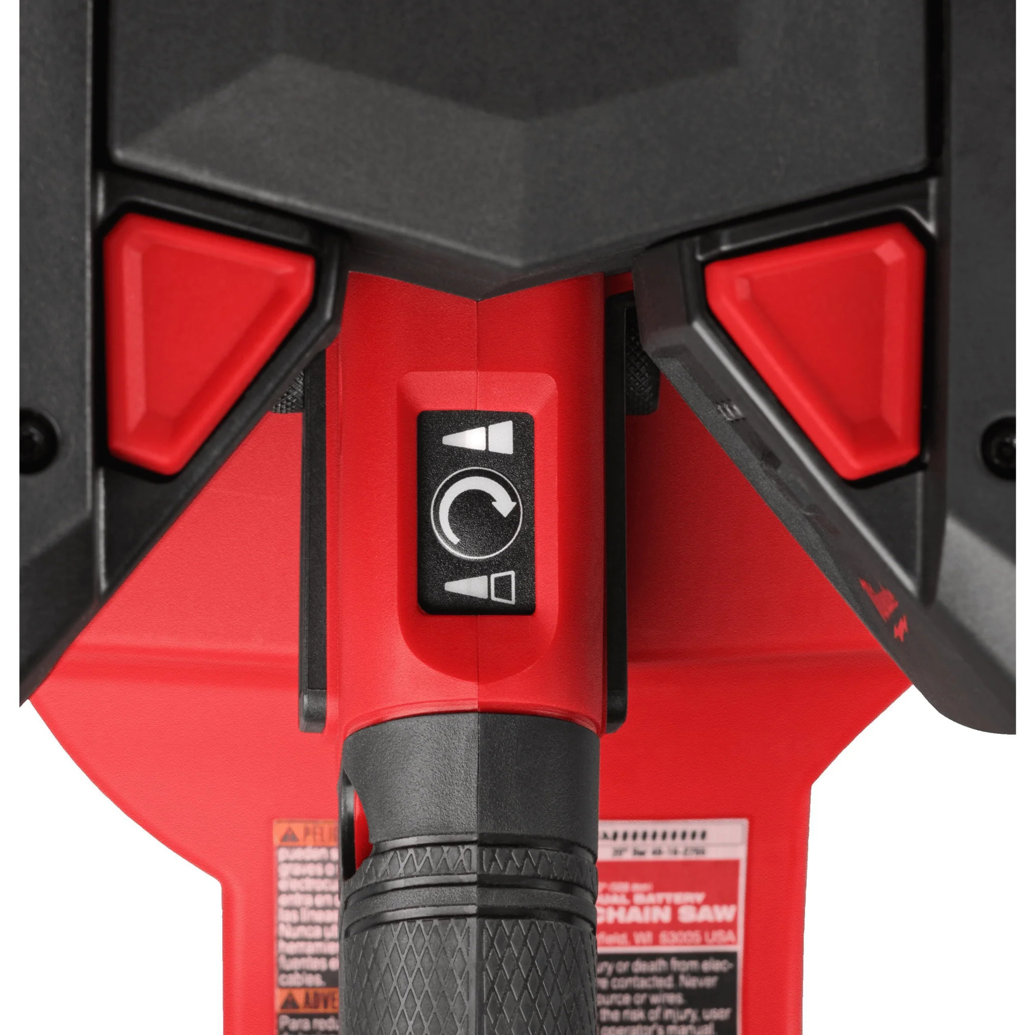 Milwaukee M18 F2CHS50-802 FUEL™ 50cm Dual Battery Chainsaw with 2 x 8Ah Batteries & Charger - Image 5
