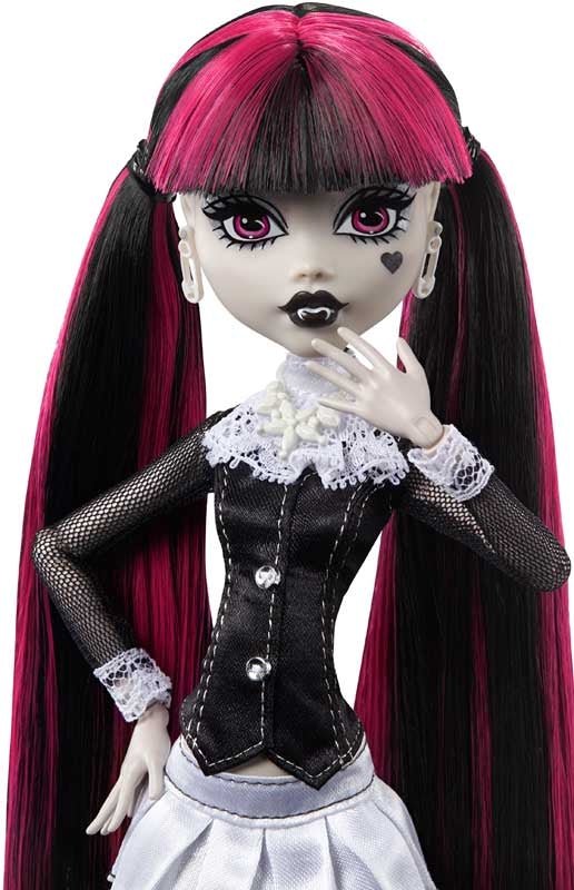 Monster High Reel Drama Draculaura Doll - Image 2