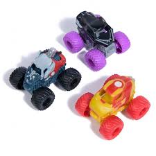 Monster Jam Mini Marvel Bundle - Image 4