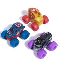 Monster Jam Mini Marvel Bundle - Image 5
