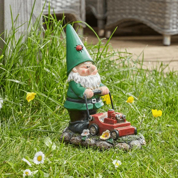 Mowing Wilf Garden Ornament