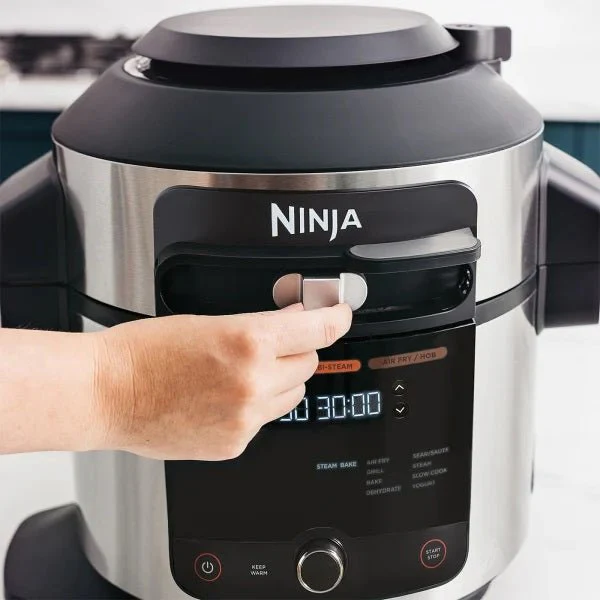 Ninja Foodi 11-in-1 SmartLid Multi-Cooker 6L OL550UK - Image 8
