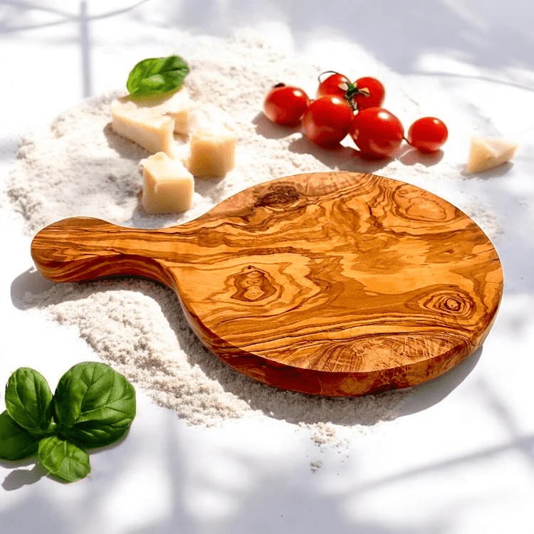 Olive Wood Round Cutting Board with Handle 25cm - Image 2