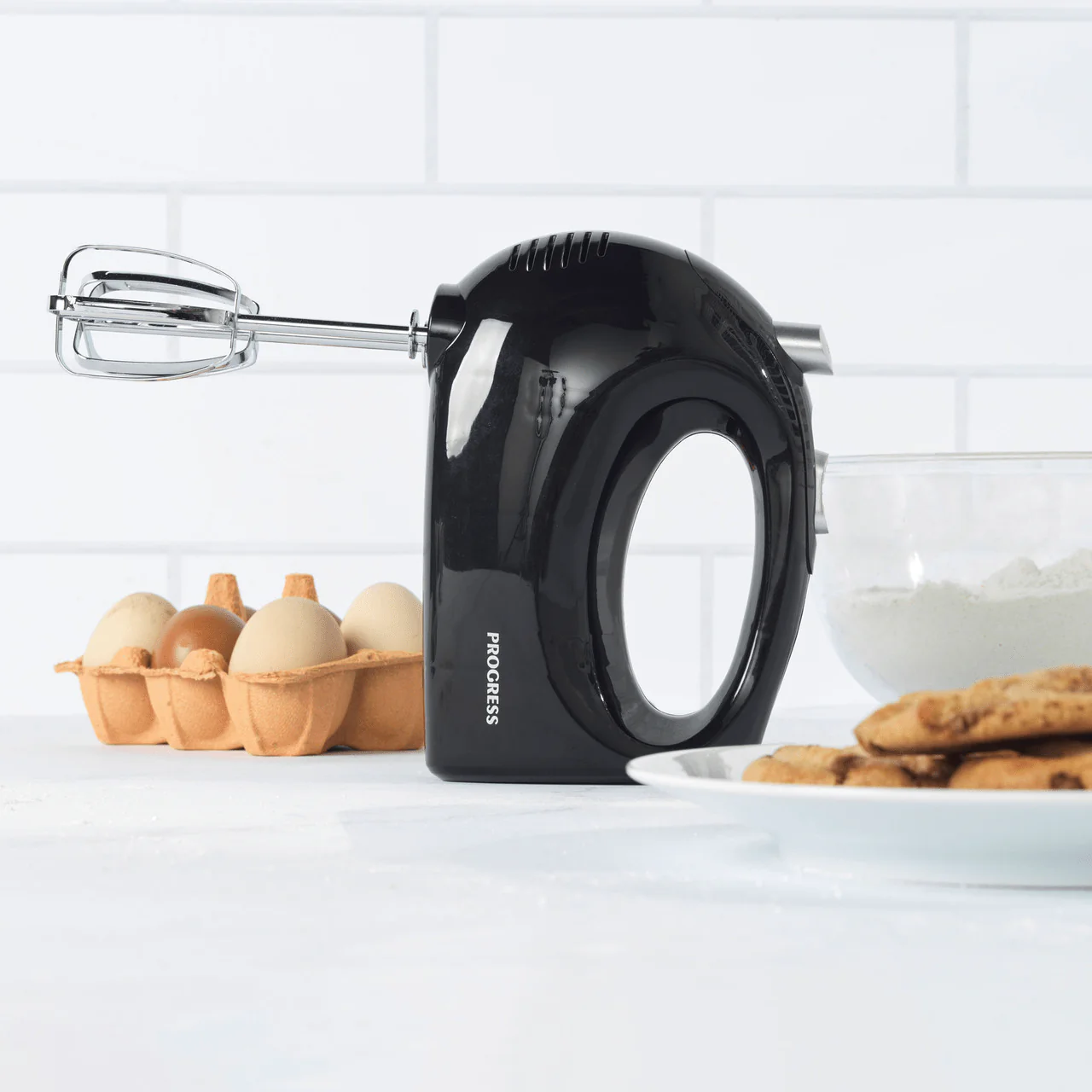 Progress Electric Hand Mixer - Image 3