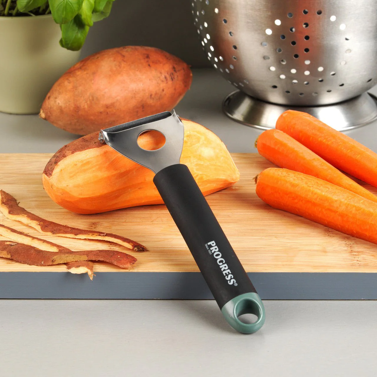 Progress Shimmer Green Peeler - Image 3