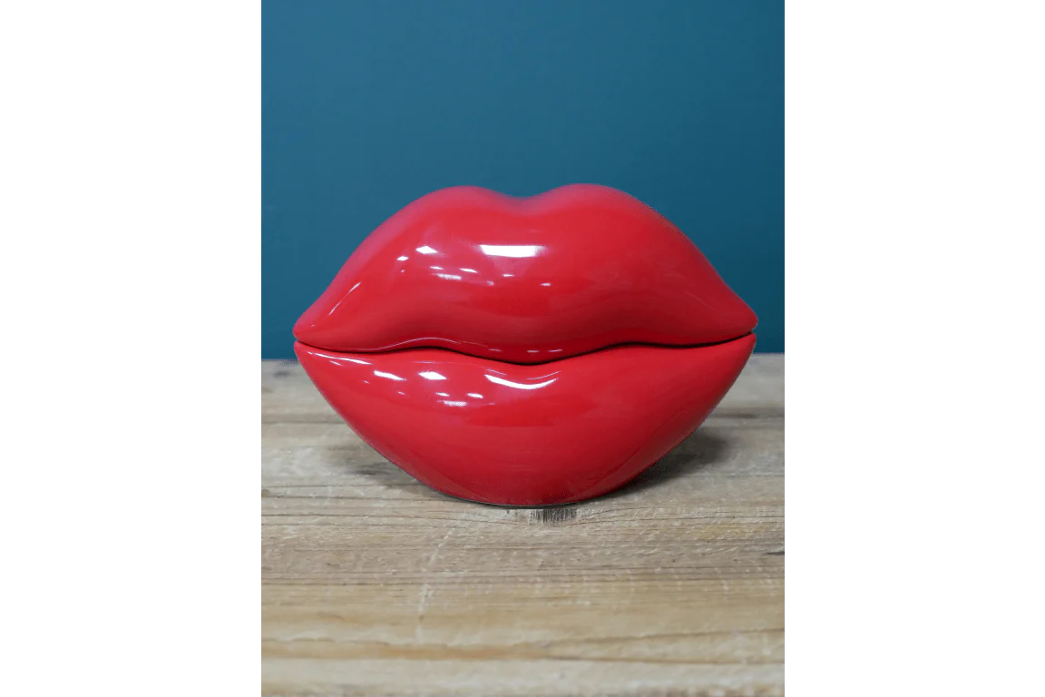 Red Lips Ornament - Image 3