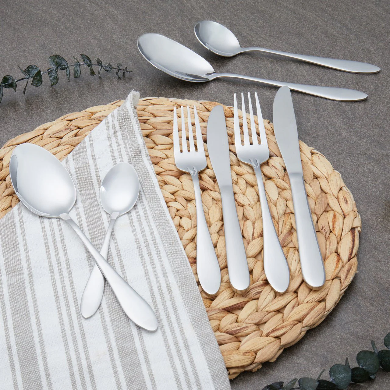 Russell Hobbs Lisbon 44 Piece Cutlery Set