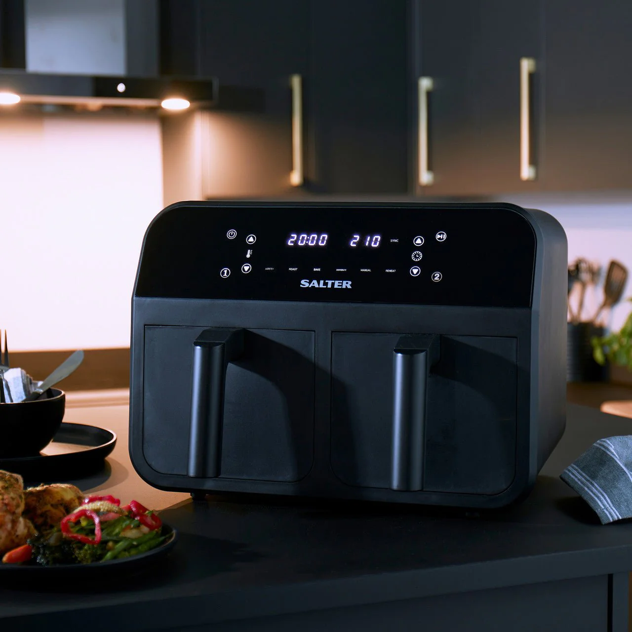 Salter 7.4L Dual Air Fryer BLACK EK4750BLK - Image 2