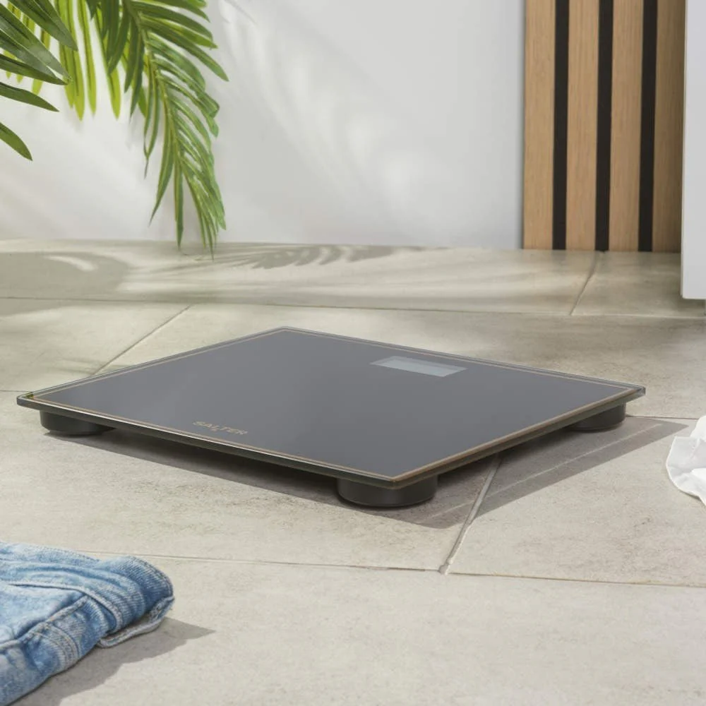 Salter Compact Bathroom Scale – Black/Gold - Image 4