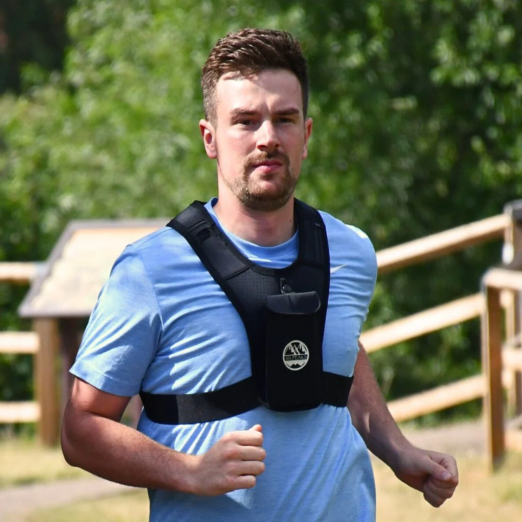 Six Peaks Running Vest with Phone Holder - Image 6