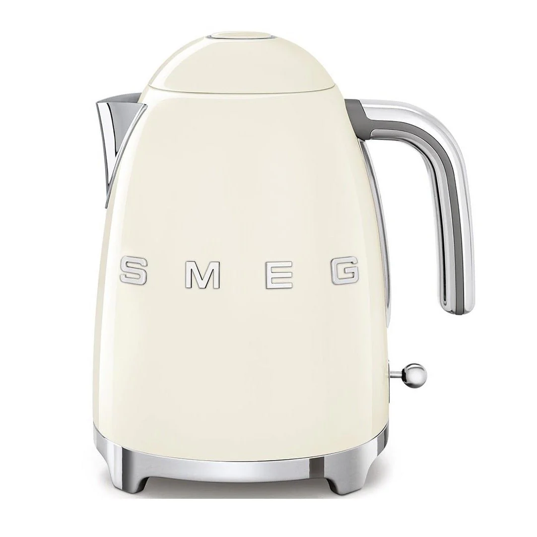 Smeg Retro 50's Style 1.7 Litre Kettle | Cream
