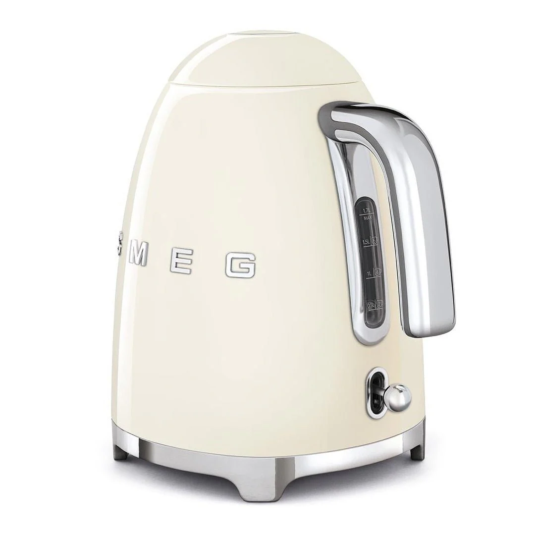 Smeg Retro 50's Style 1.7 Litre Kettle | Cream - Image 2