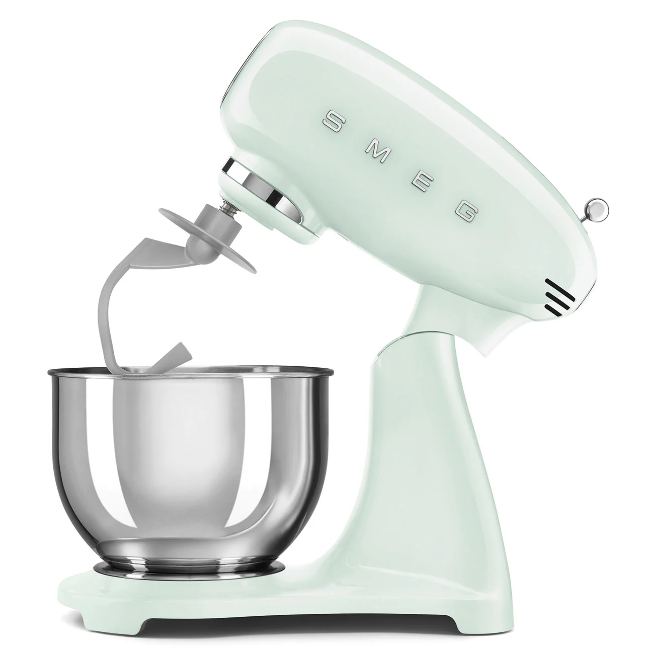 Smeg SMF03PGUK Stand Mixer in Pastel Green - Image 3