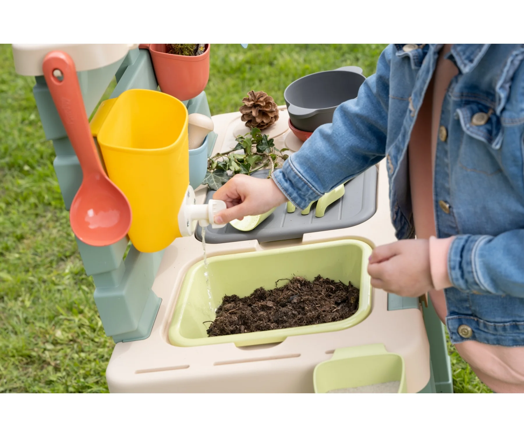 Smoby Life Mud Kitchen - Image 3