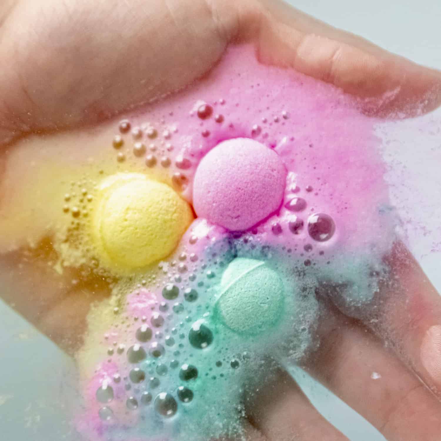 So Bomb DIY Hand Spa & Nail Salon - Image 4
