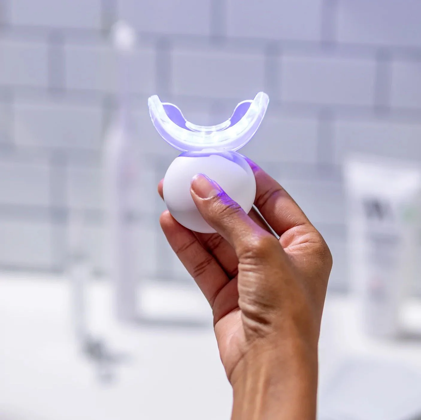 Spotlight Professional LED Teeth Whitening System - Image 4