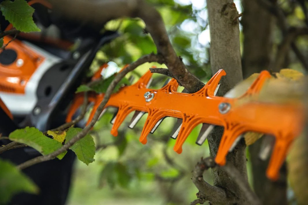 Stihl HSA 130.0 R 24" Cordless Hedge Cutter 48690113560 (Body Only) - Image 4