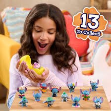 Stitch Thats So Stitch Collectible Figures S1 (Hobbies Theme) - Image 3